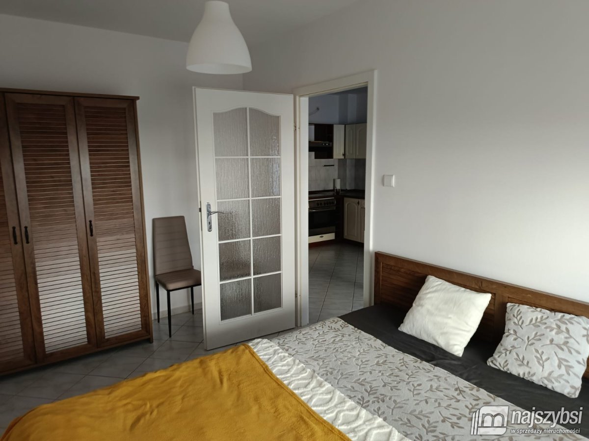 KOŁOBRZEG- WYNAJEM 2 POK. MIESZKANIE 300M OD MORZA (6)