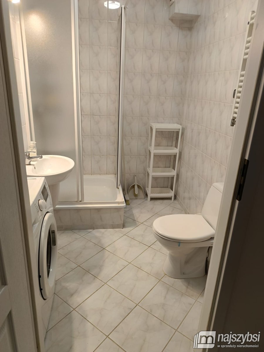 KOŁOBRZEG- WYNAJEM 2 POK. MIESZKANIE 300M OD MORZA (8)