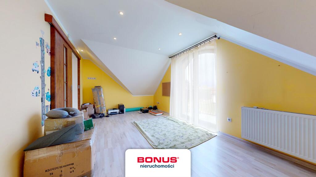 Nowoczesny dom z dużą działką, cena do negocjacji (20)