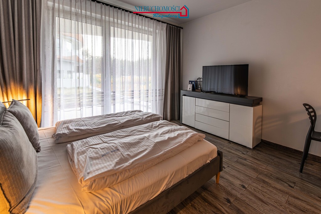 Apartament w pierwszej linii zabudowy (4)