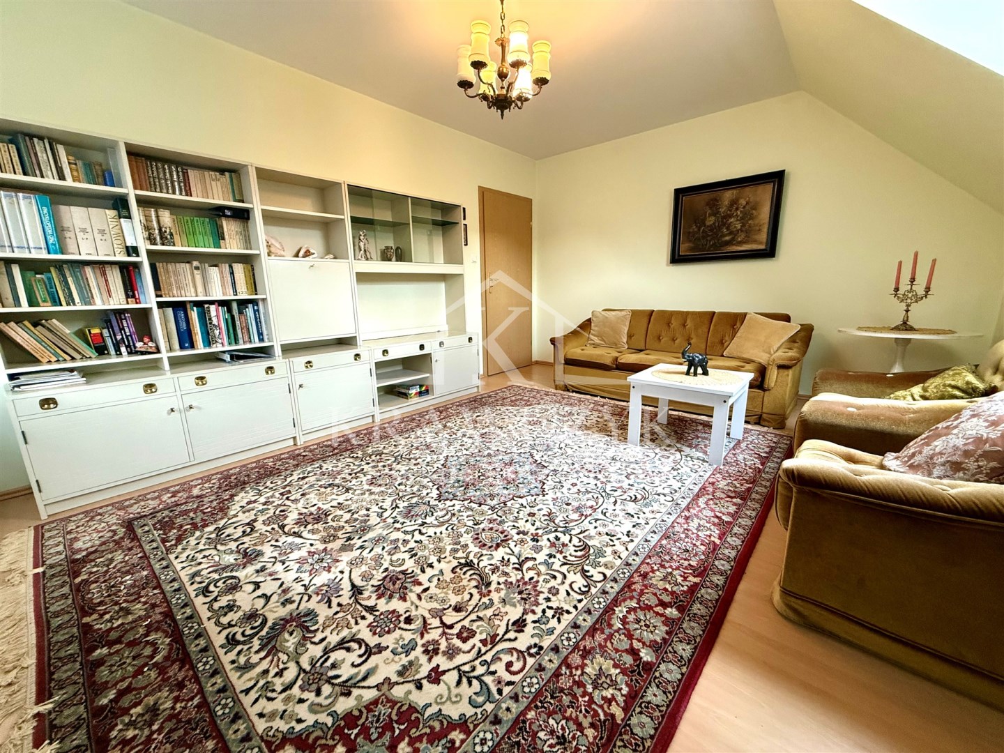 Gumieńce, Wolnostojący, Lokalizacja,Infrastruktura (17)