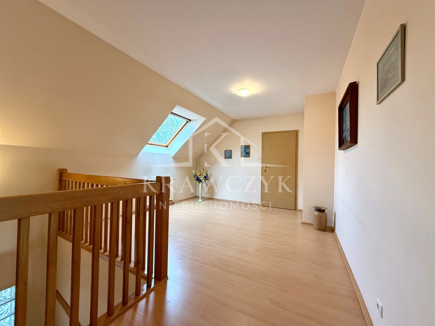 Gumieńce, Wolnostojący, Lokalizacja,Infrastruktura (19)