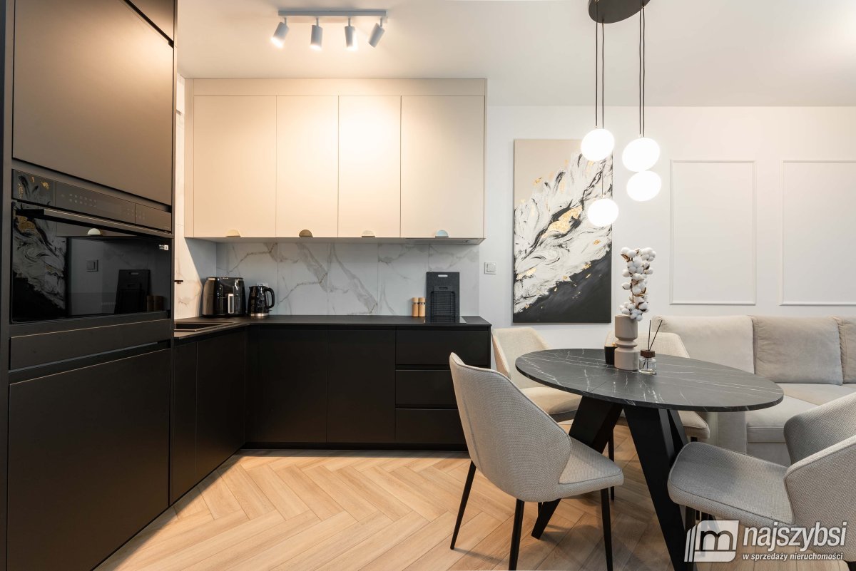 Gąski-apartament obok plaży z prywatnym ogródkiem! (7)