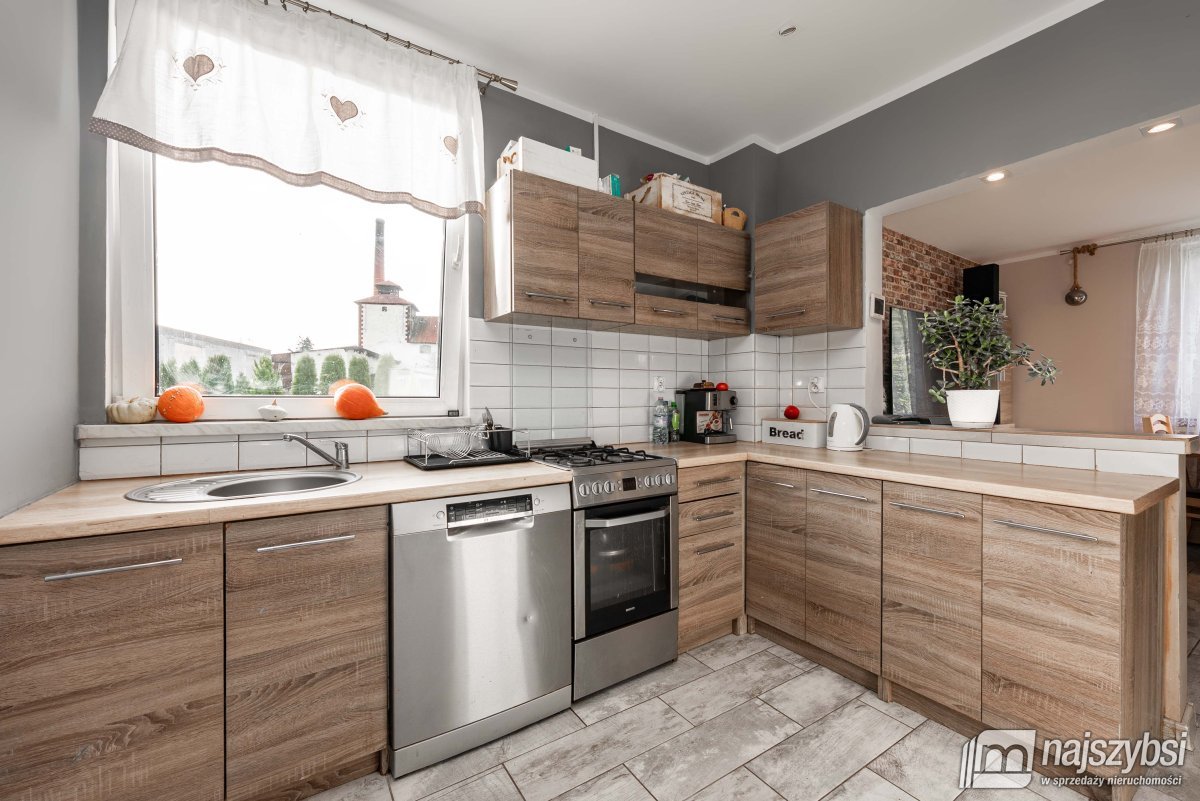 KAMOSOWO - DOM BLISKO BIAŁOGARDU Z DZIAŁKĄ 703 m² (10)