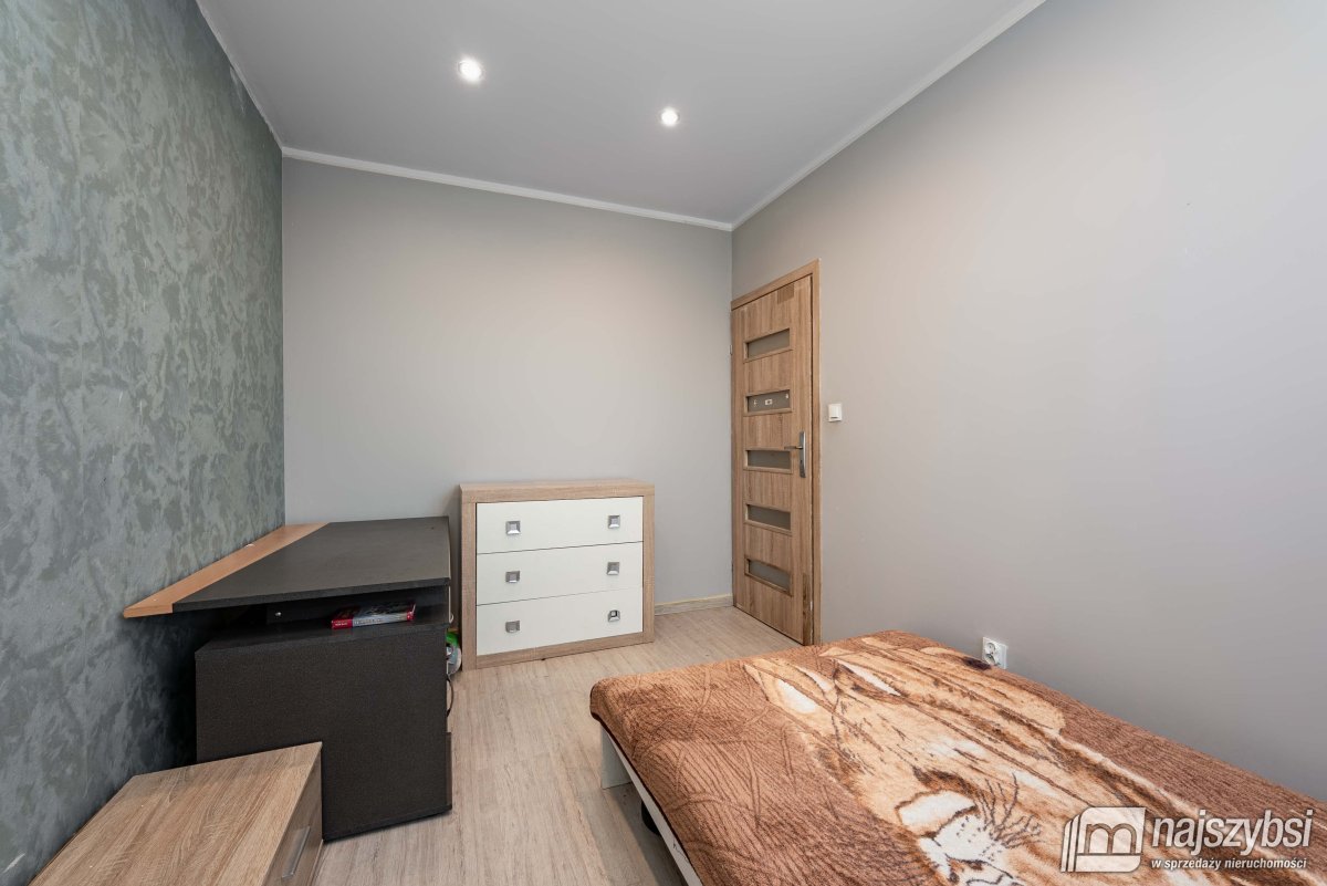 KAMOSOWO - DOM BLISKO BIAŁOGARDU Z DZIAŁKĄ 703 m² (14)