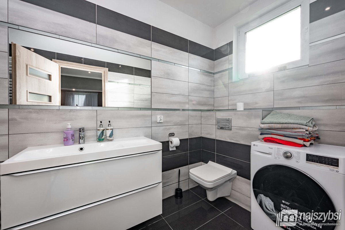 KAMOSOWO - DOM BLISKO BIAŁOGARDU Z DZIAŁKĄ 703 m² (15)