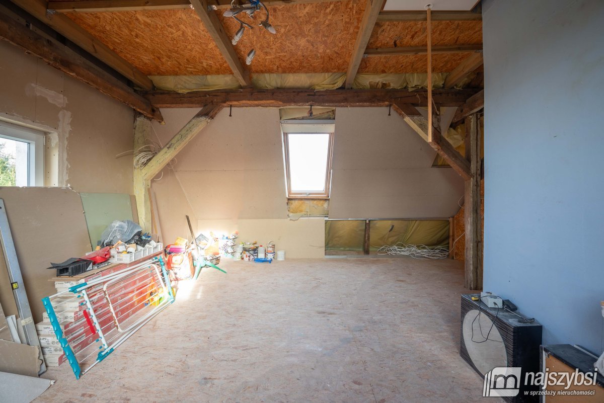 KAMOSOWO - DOM BLISKO BIAŁOGARDU Z DZIAŁKĄ 703 m² (19)