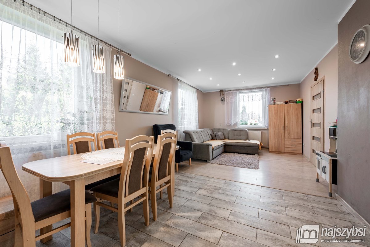 KAMOSOWO - DOM BLISKO BIAŁOGARDU Z DZIAŁKĄ 703 m² (9)