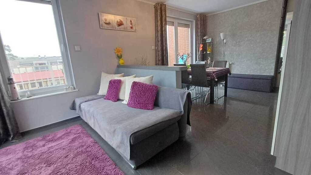 Międzywodzie apartament 42 mkw z parkingiem. (1)