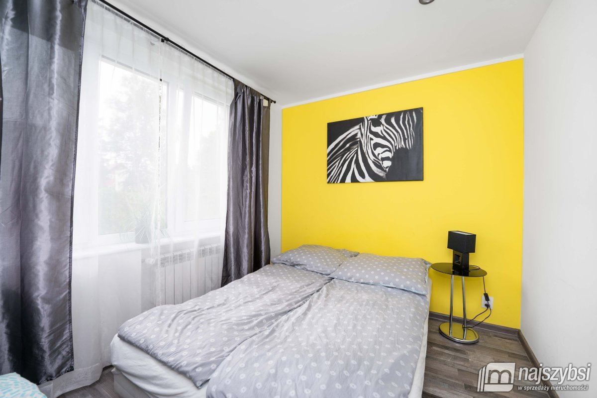 Międzywodzie- dochodowy pensjonat nad morzem (4)