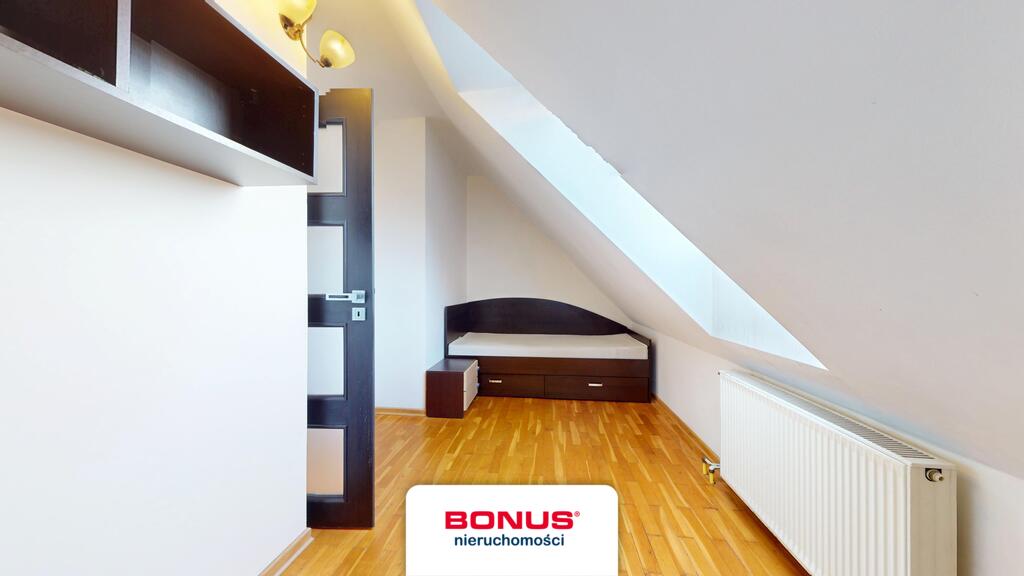 Przecław, 6pok., 2 piwnice, balkon (20)