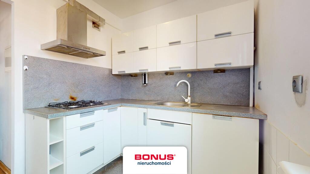 Przecław, 6pok., 2 piwnice, balkon (8)