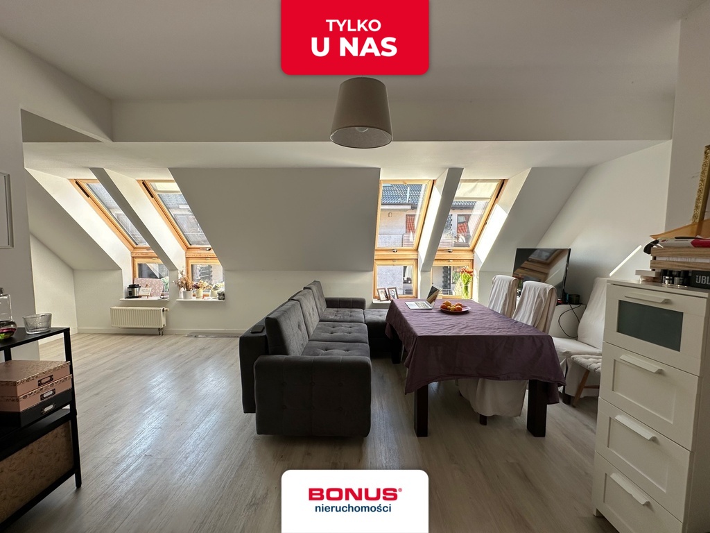 2 poziomowe mieszkanie na kameralnym osiedlu (1)