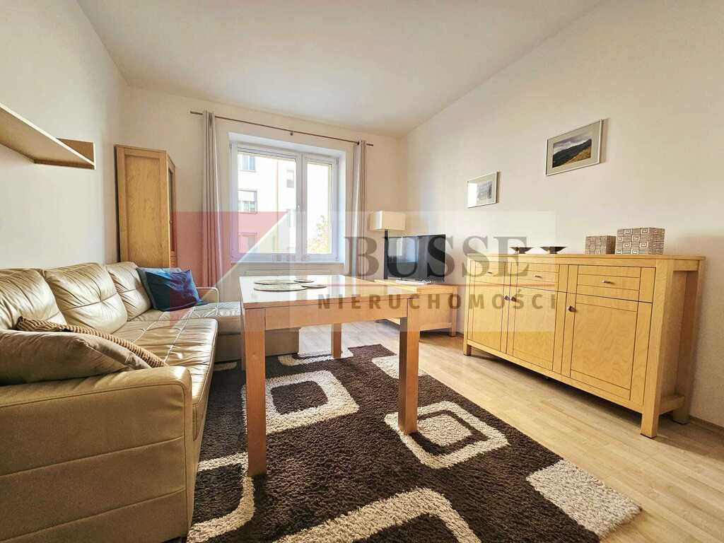 3 pokoje w odrestaurowanej kamiennicy! (2)