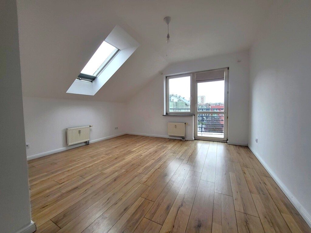 Nowoczesne 3 pokojowe mieszkanie  w centrum (8)