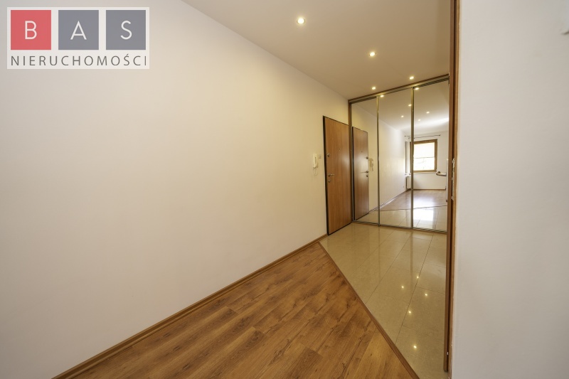 Duża kawalerka na Pogodnie - os.Magnolia (2)