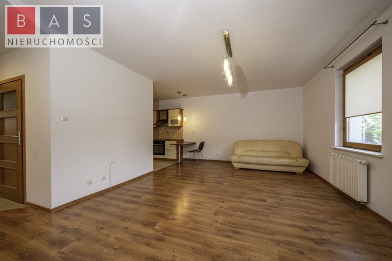 Duża kawalerka na Pogodnie - os.Magnolia (3)