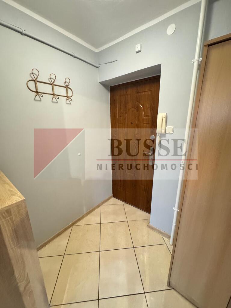 Na wynajem kawalerka w Centrum ul. Krzywoustego (3)