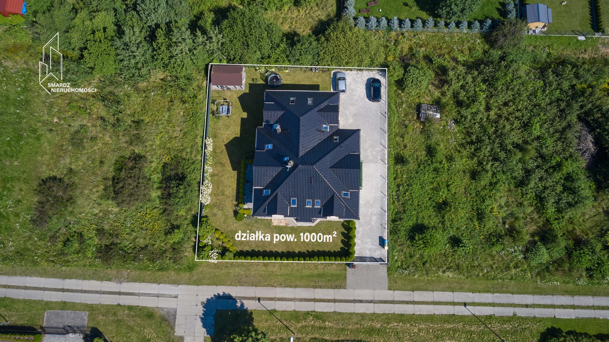 Przestronny dom jednorodzinny w Grzybowie k. Kołobrzegu na sprzedaż (110)