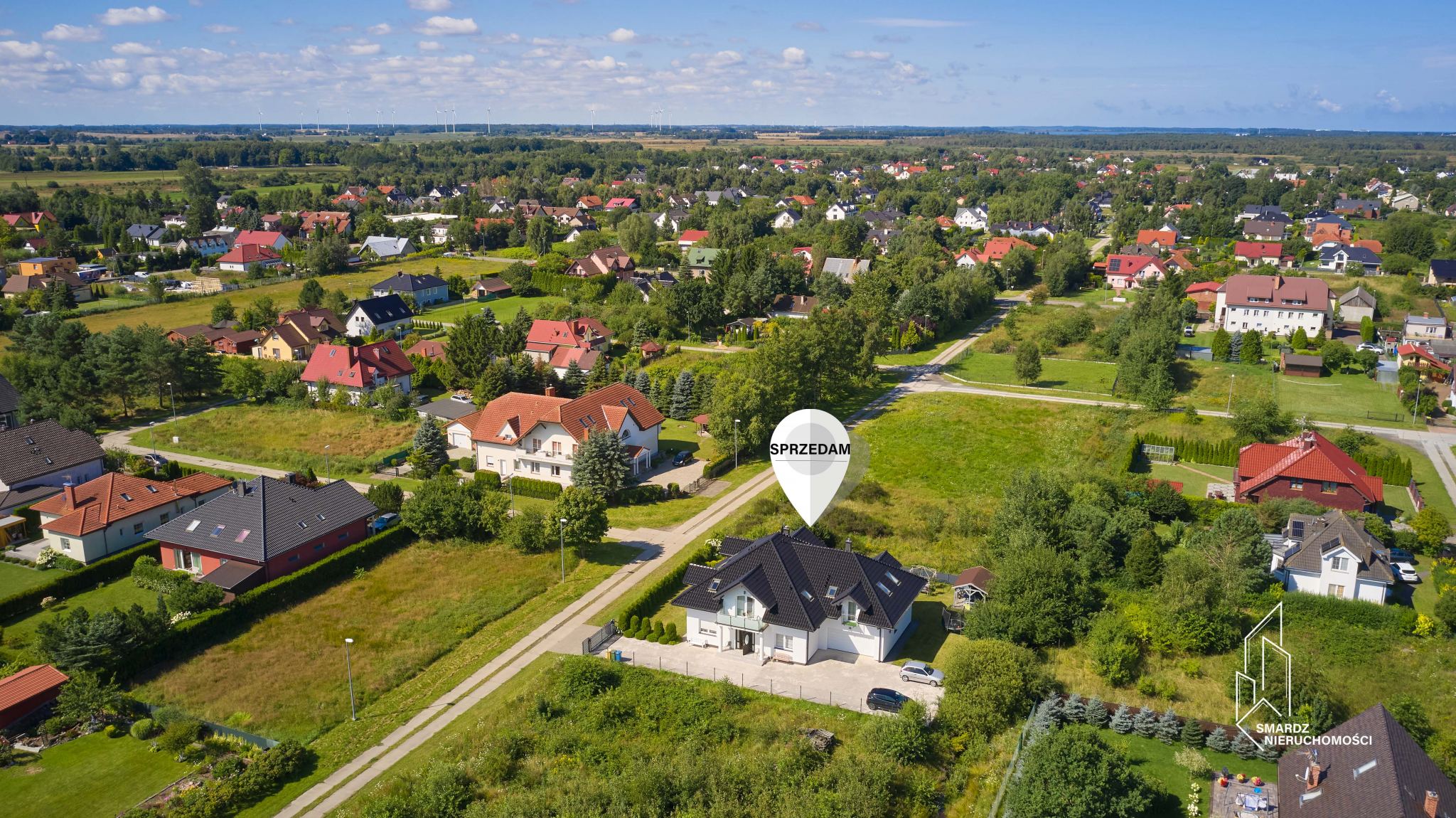 Przestronny dom jednorodzinny w Grzybowie k. Kołobrzegu na sprzedaż (120)