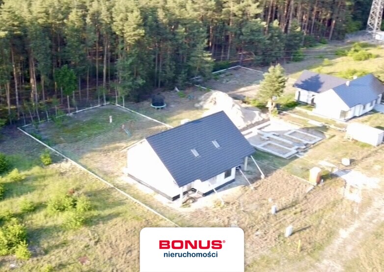 Połowa bliźniaka na sprzedaż – nowoczesny dom z os (28)