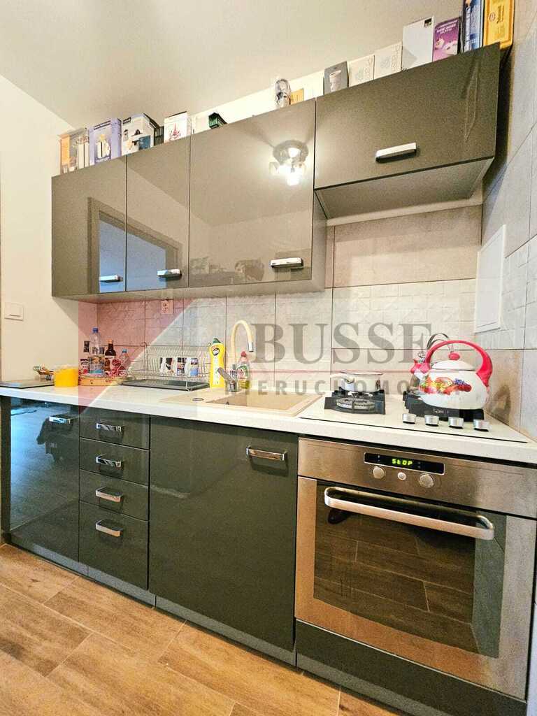 Kawalerka na parterze w świetnej lokalizacji! (4)