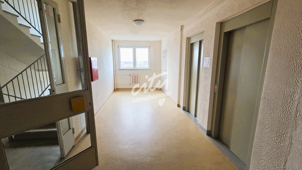 [3D] Przestronne 3 pokoje, ładny widok! (9)