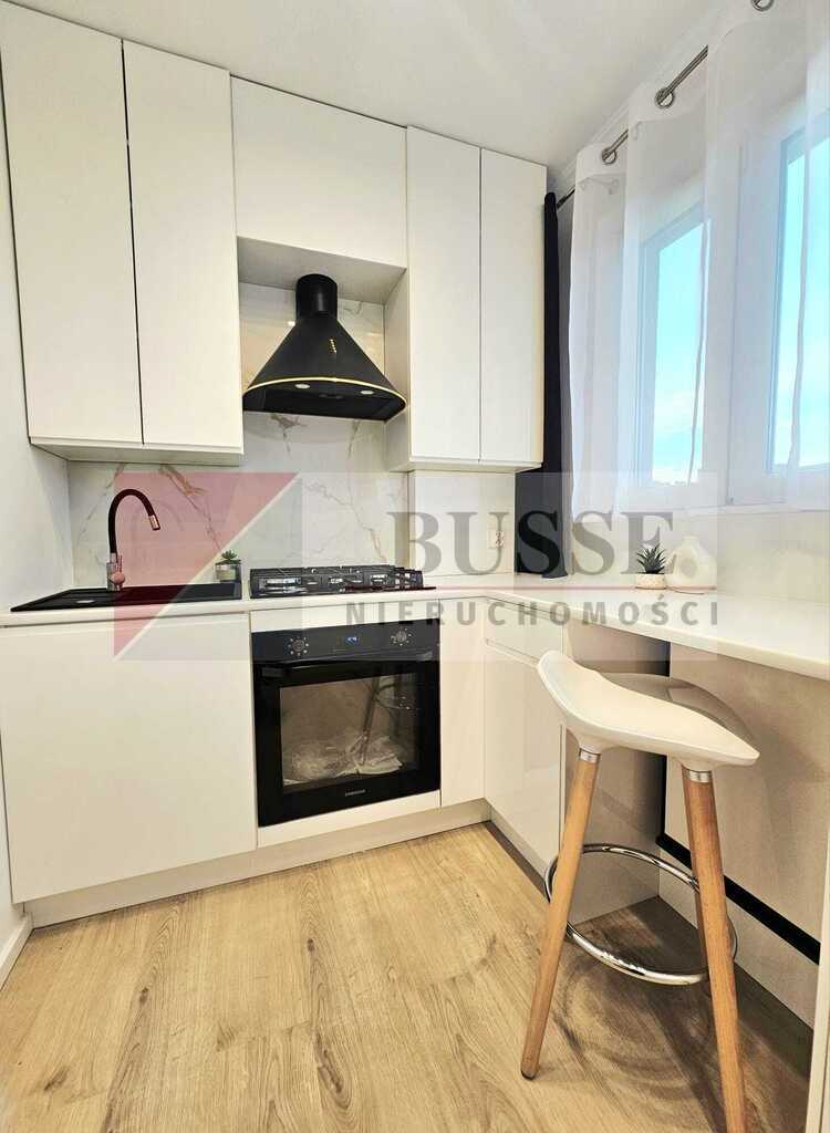 Kawalerka przy 26 Kwietnia - stan idealny! (2)