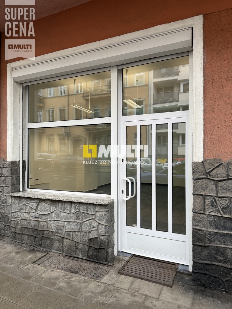 Lokal na wynajem ul. 5 Lipca DUŻE WITRYNY 59,5 m2 (3)