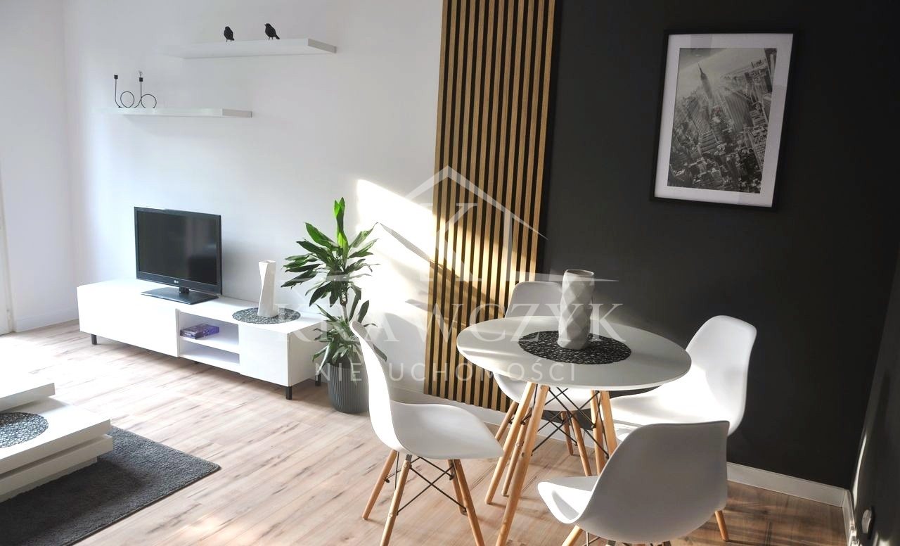 Na sprzedaż dwupokojowe mieszkanie na Pomorzanach (1)