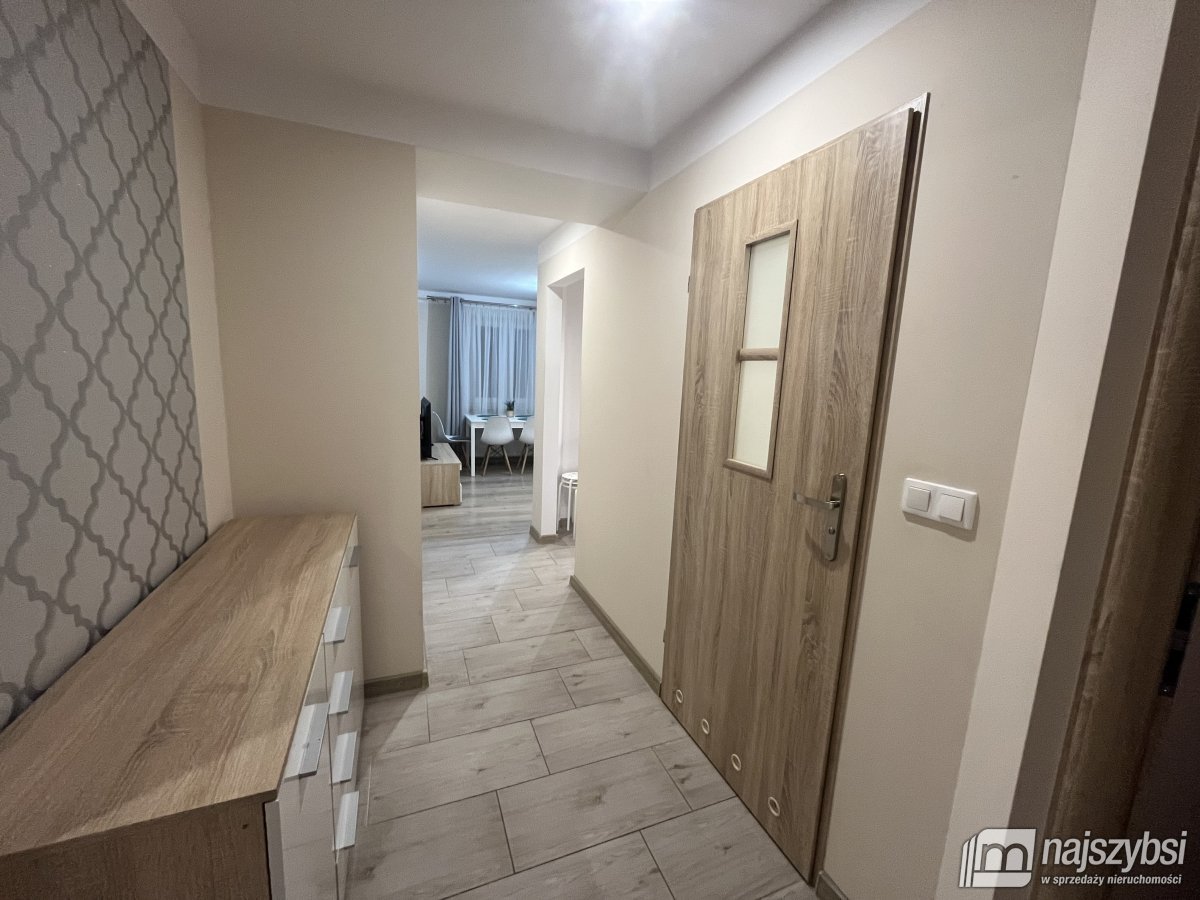 Darłowo-mieszkanie z wydzieloną kawalerką 27,84m! (18)