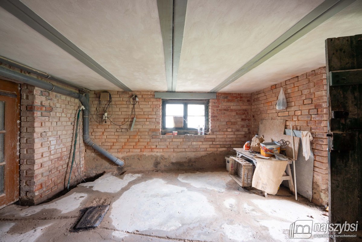 Darłowo-mieszkanie z wydzieloną kawalerką 27,84m! (28)