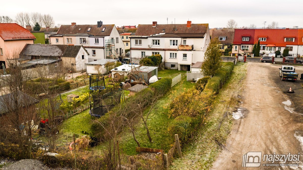 Darłowo-mieszkanie z wydzieloną kawalerką 27,84m! (32)