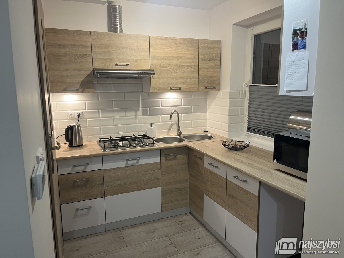 Darłowo-mieszkanie z wydzieloną kawalerką 27,84m! (9)