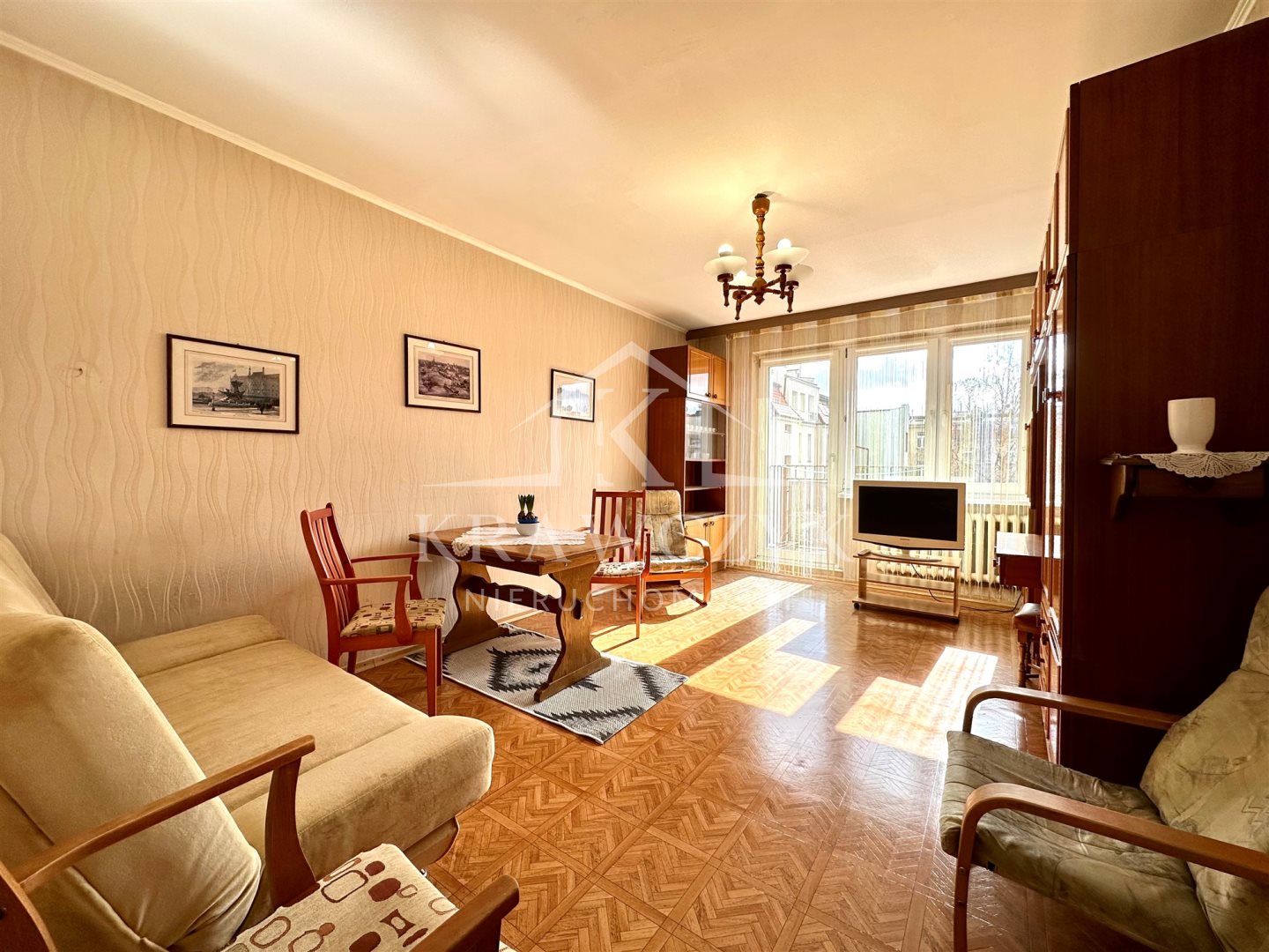 3pok. 60m2, umeblowane i wyposażone - Centrum (1)