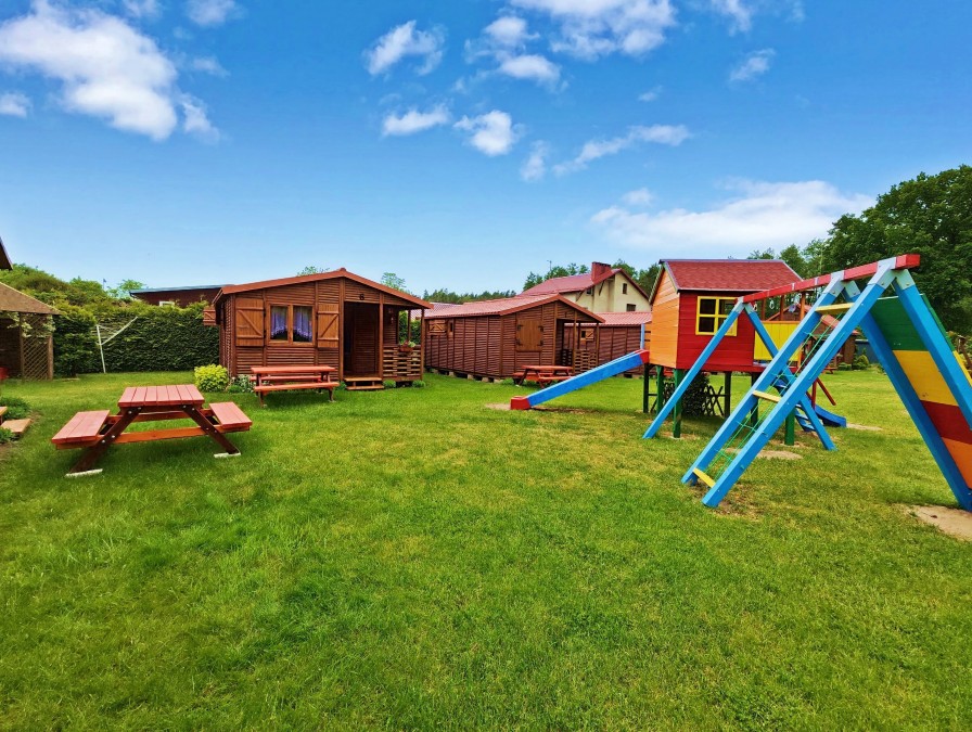 działka 4221m + 10 domków + budynek własciciela i inne (3)