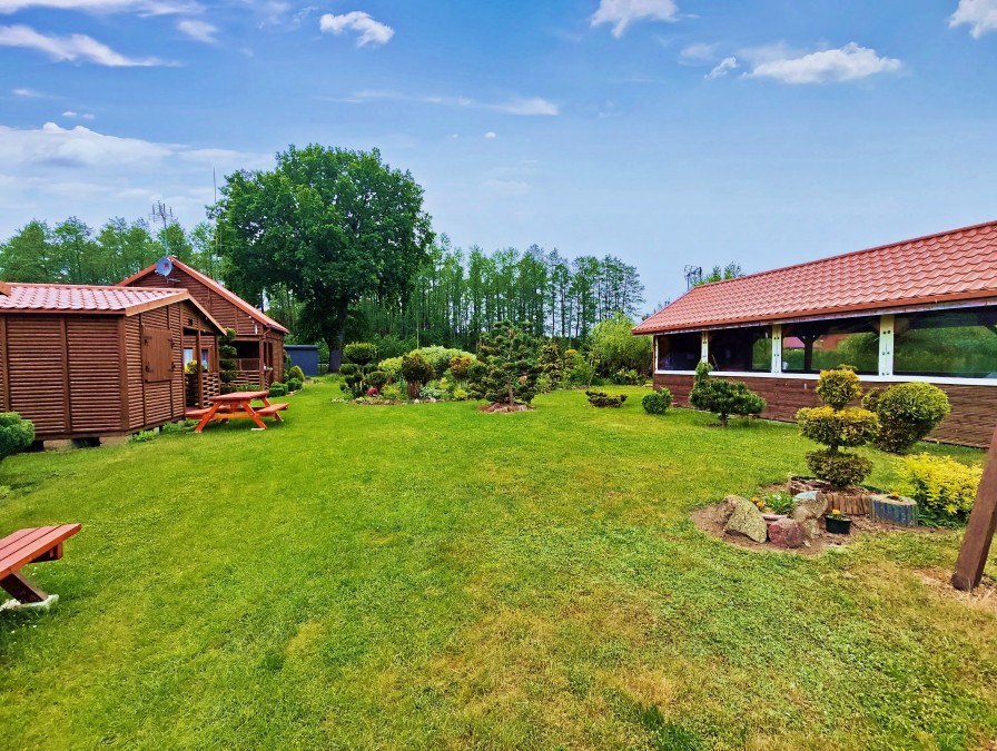 działka 4221m + 10 domków + budynek własciciela i inne (16)