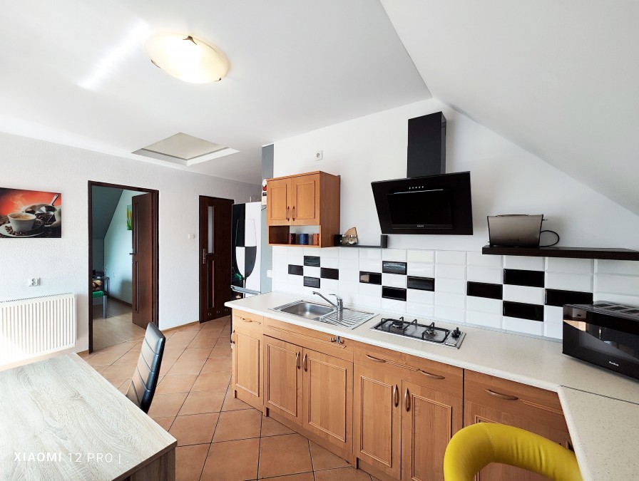 Dom z 4 apartamentami nad morzem (2)