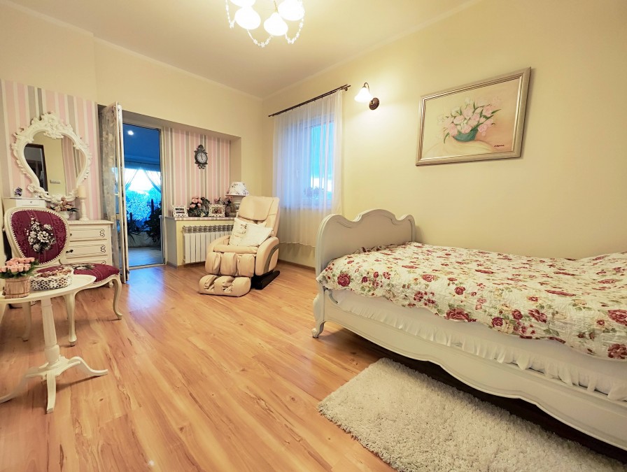 Hala/magazyn usługowa + dom jednorodzinny (12)