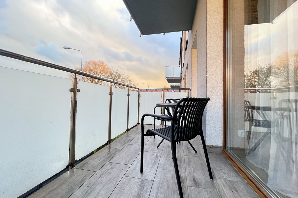 Mieszkanie 3-pokojowe z dwoma miejscami park. (16)