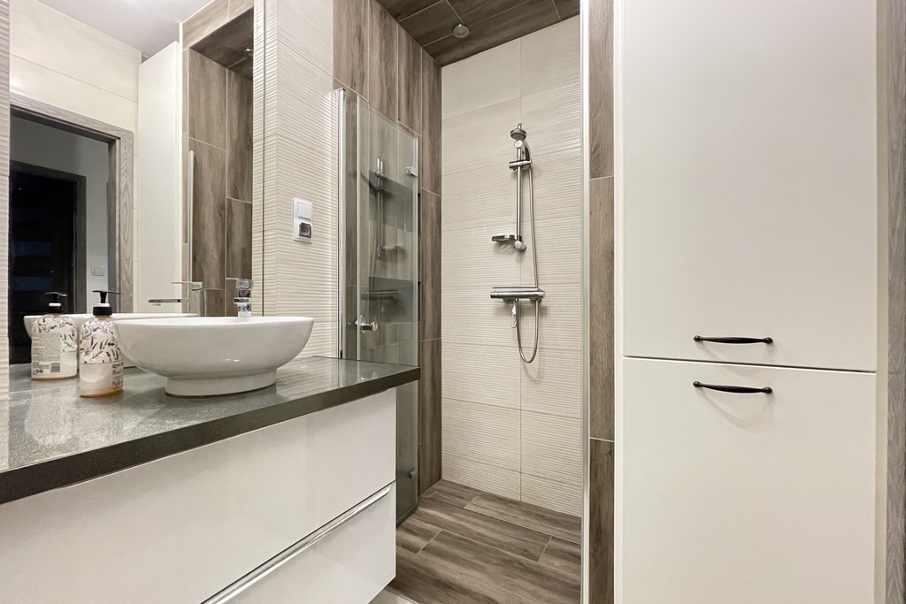 Mieszkanie 3-pokojowe z dwoma miejscami park. (13)