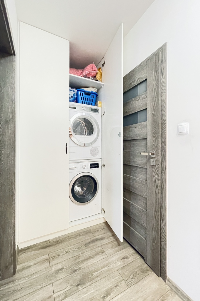 Mieszkanie 3-pokojowe z dwoma miejscami park. (15)