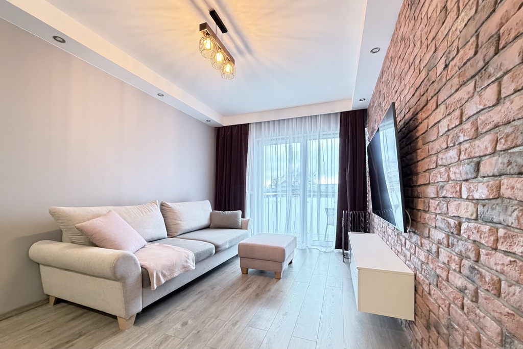 Mieszkanie 3-pokojowe z dwoma miejscami park. (2)