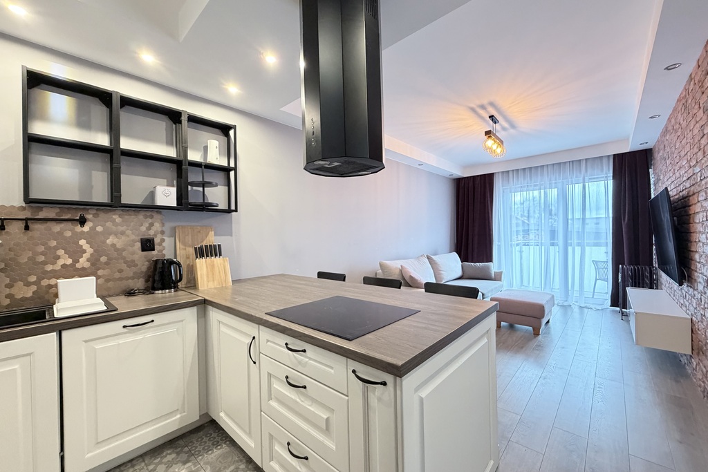 Mieszkanie 3-pokojowe z dwoma miejscami park. (1)