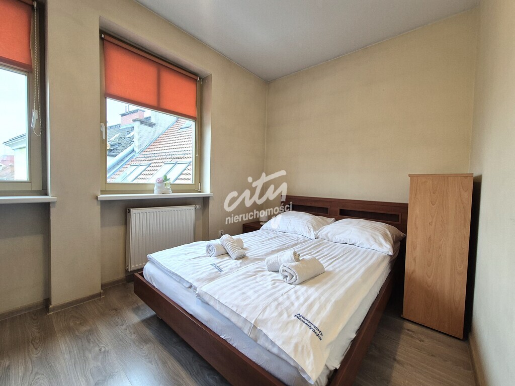 Stare Miasto, 2 pokoje z balonem (4)