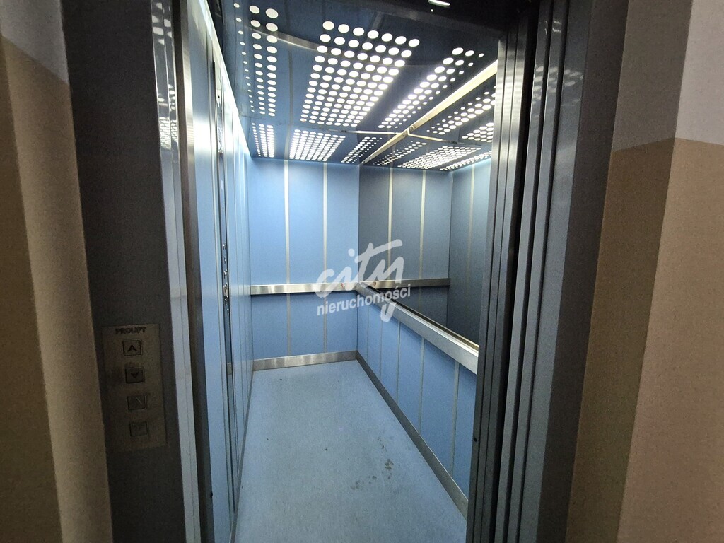 Stare Miasto, 2 pokoje z balonem (7)