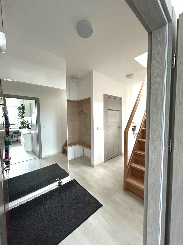 Komfortowe mieszkanie w nowym apartamentowcu (5)