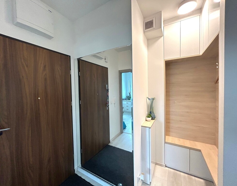 Komfortowe mieszkanie w nowym apartamentowcu (6)