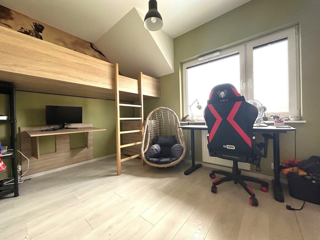 Komfortowe mieszkanie w nowym apartamentowcu (9)