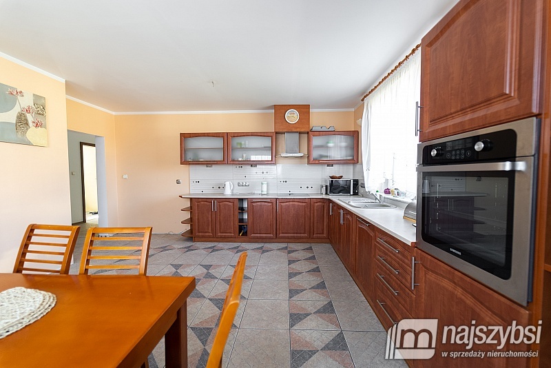 Lokal na wynajem (6)